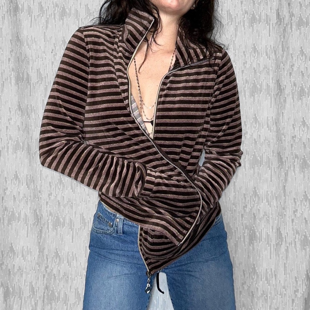 Activology burgundy and gold zip up velour jacket with front pockets !